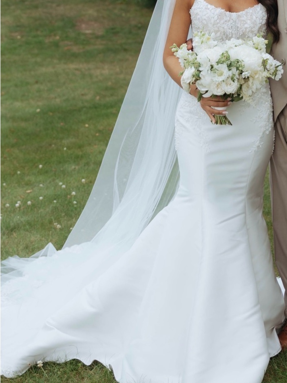Essence of Australia Trumpet Wedding Dress